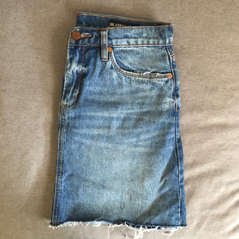 Blank NYC denim jean skirt size 29